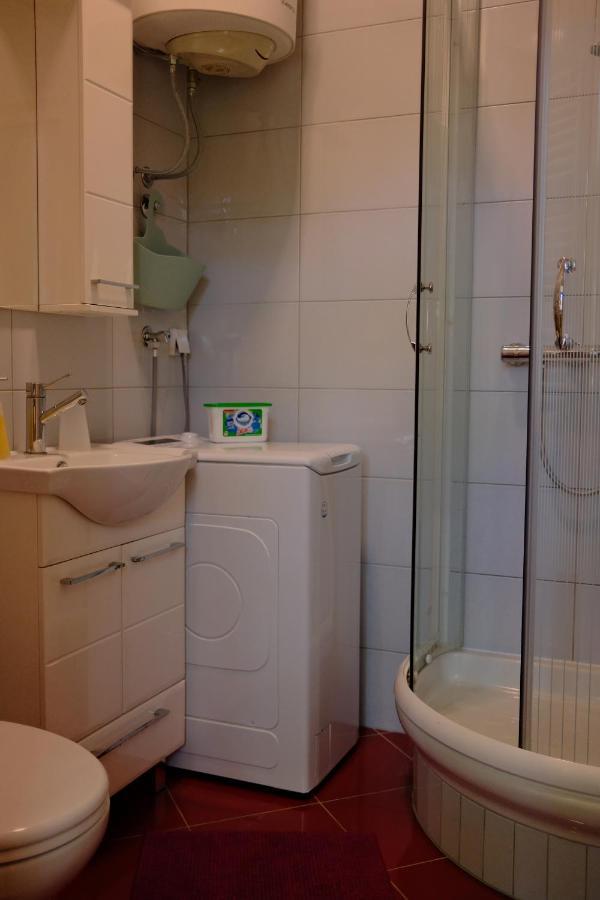 Apartment Centrum Novi Sad Buitenkant foto