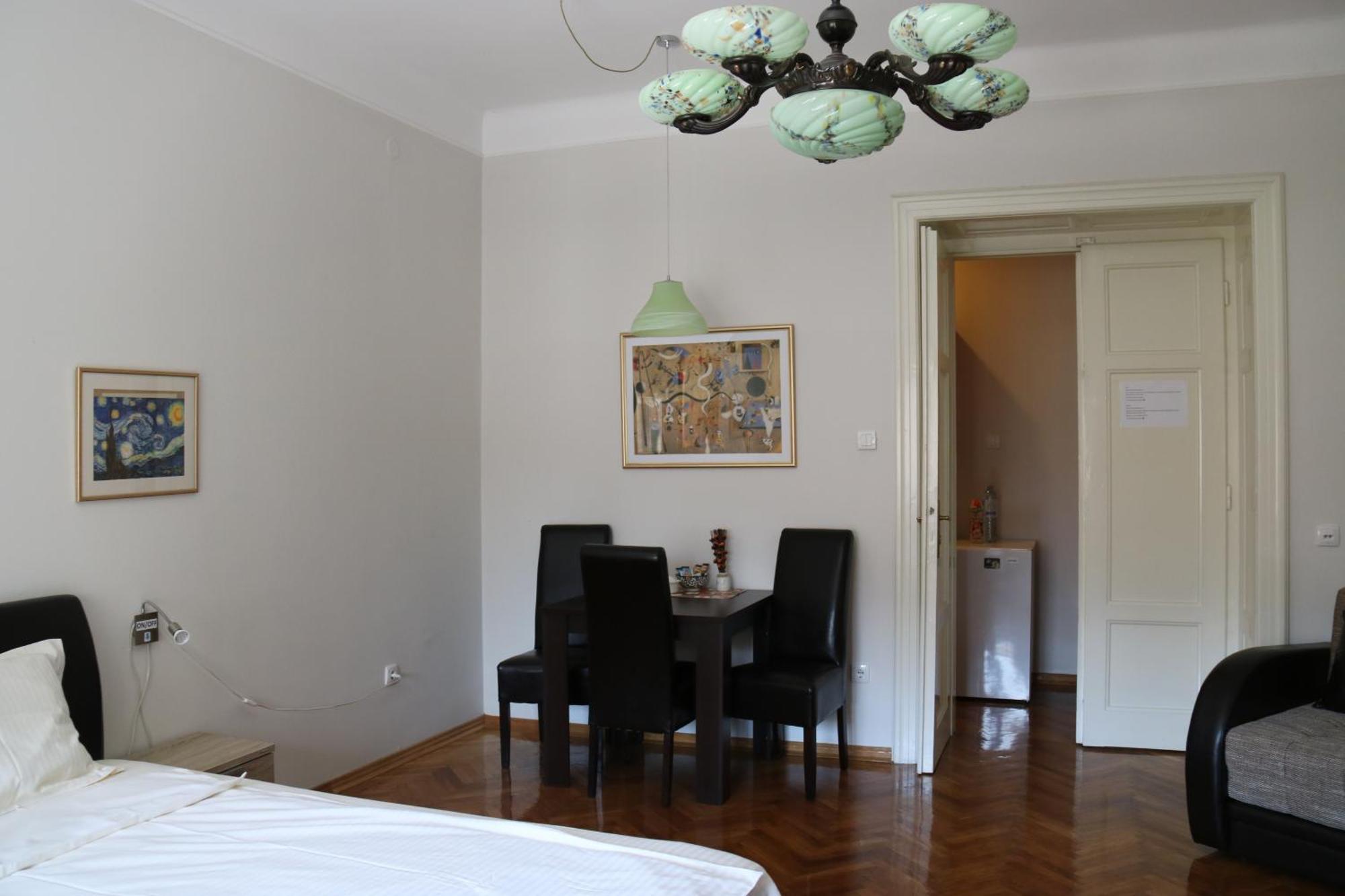 Apartment Centrum Novi Sad Kamer foto